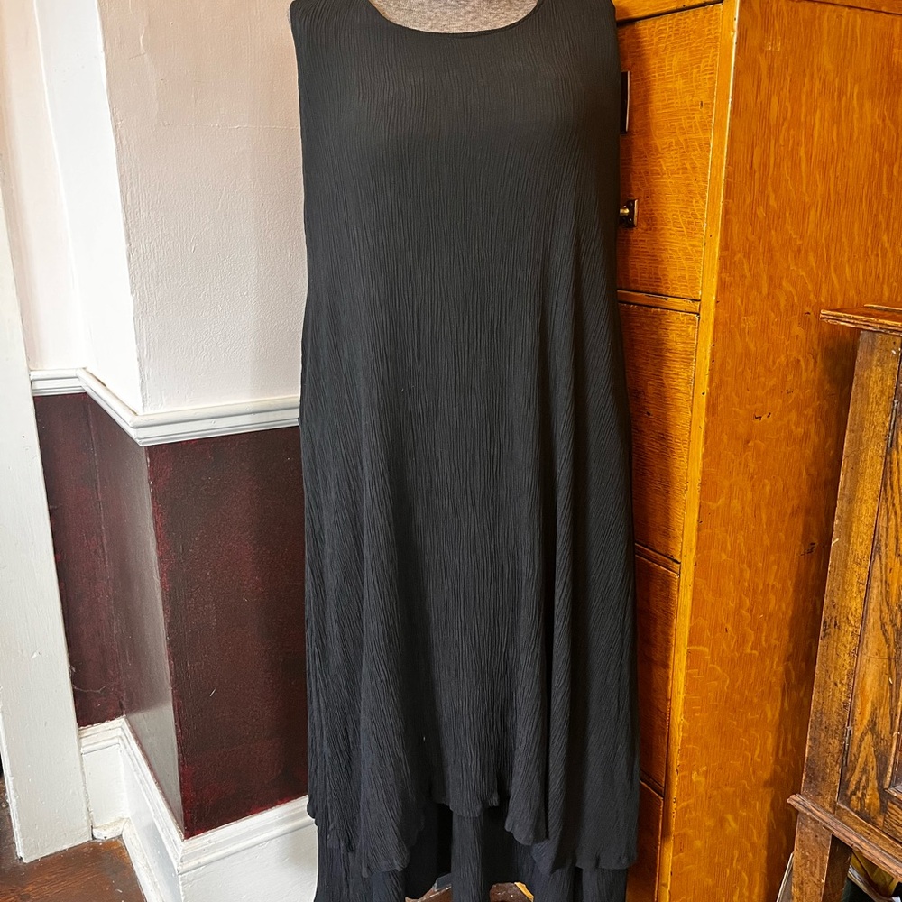 Rayon gauze Black Sleeveless Dress double layer